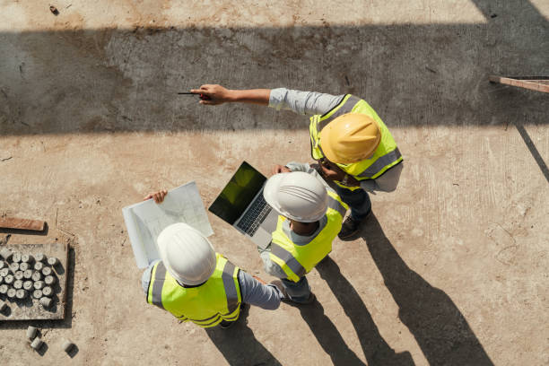 Best Commercial Concrete Contractor  in Windsor, MO